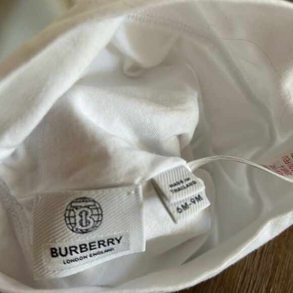 Burberry London White Plaid infant Unisex Boy Girl Cap Hat Designer 6-9 … - Picture 5 of 6